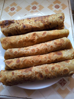 A picture of Soft layered chapatis.