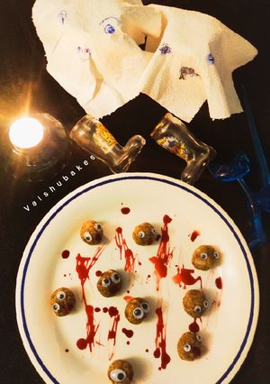 A picture of Spooky Nutty Truffle Heads.