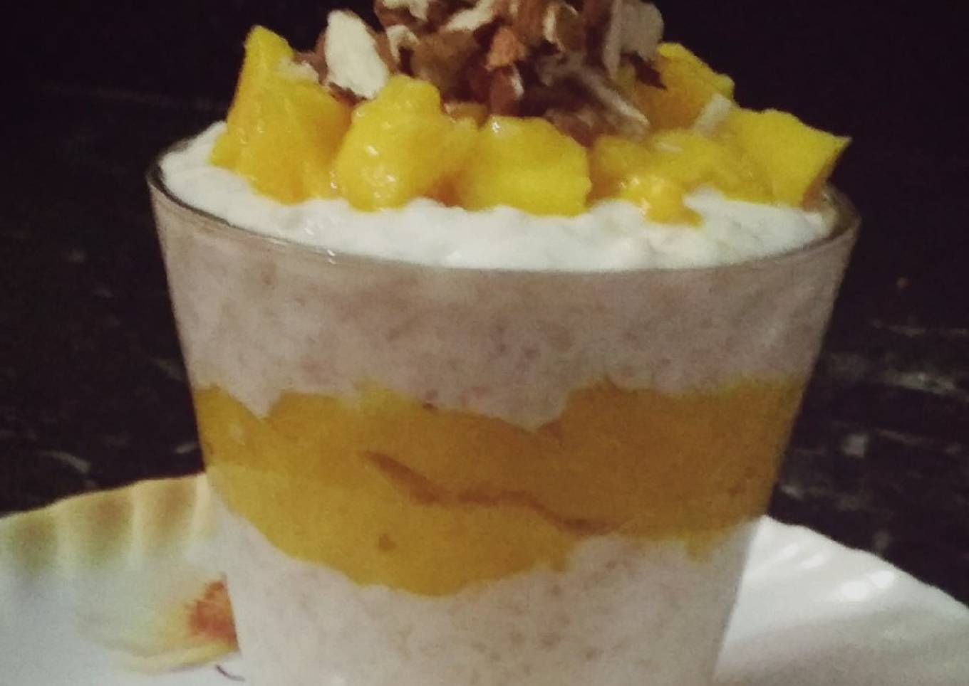 Mango Oats Yogurt Parfait