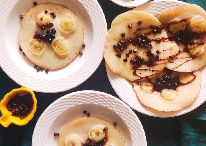 Banana Choco Chips Pancakes