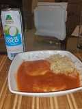 Tortitas de pollo con caldo de jitomate