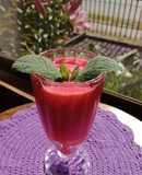 Jugo natural de frambuesa con limón