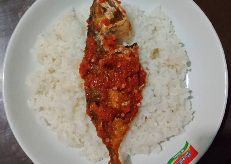 Balado ikan kembung