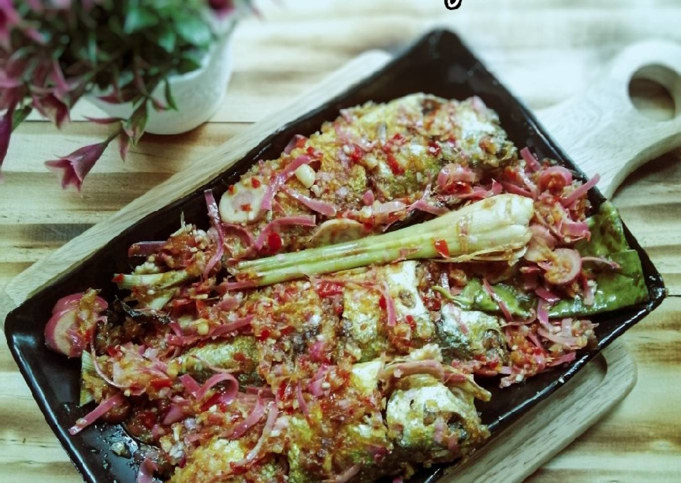 Makarel goreng dengan madu
