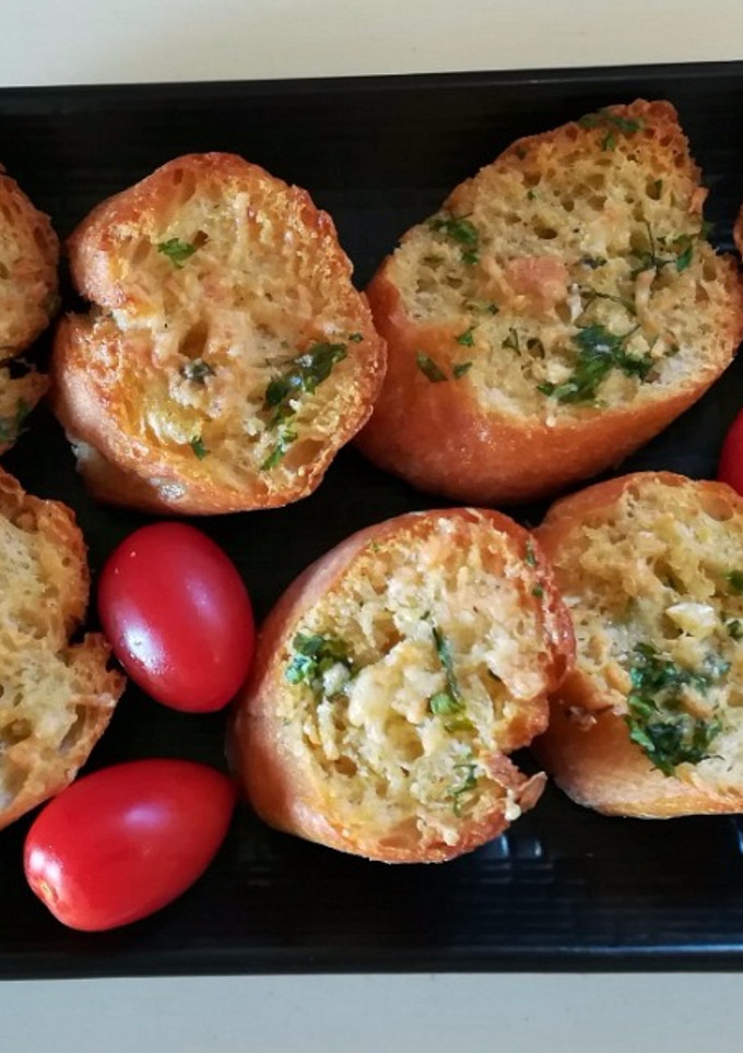 Una foto de Pan de ajo