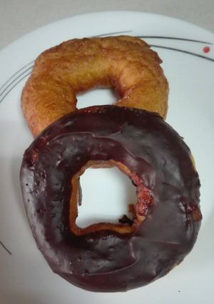 Una foto de Berlinas (donuts) normales o de chocolate de Homer Simpson