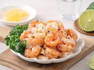 鳳梨蝦球