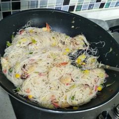 A picture of Fried Bee Hoon.