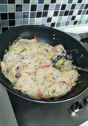 A picture of Fried Bee Hoon.