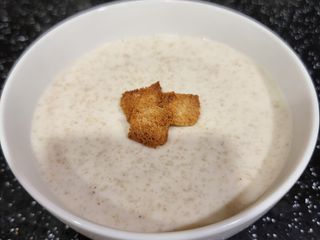 شوربة الشوفان بالكريمة