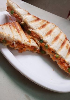 A picture of Grilled corn sandwich.