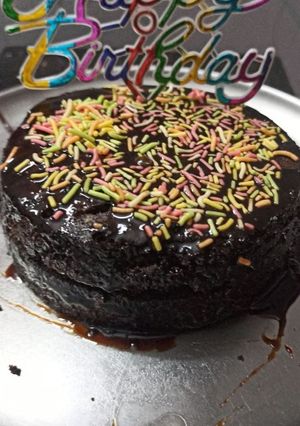 चॉकलेट केक(Chocolate cake recipe in hindi) रेसिपी मुख्य फोटो