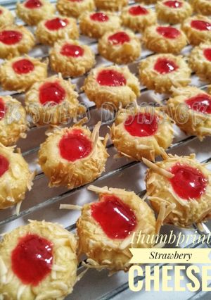 Foto resep Thumbprint Strawberry Cheese
