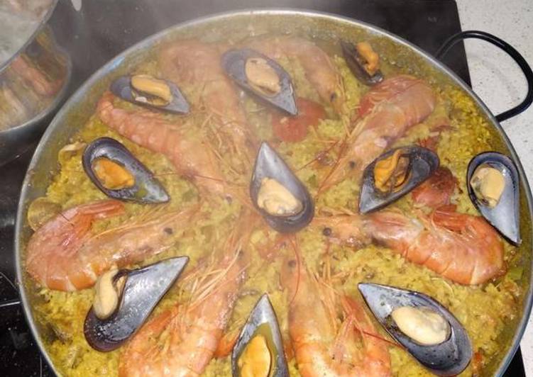 Paella de marisco