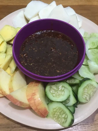 Cara Mudah Menyiapkan Resep Rujak manis yang Enak Banget Anti Ribet, Mantap