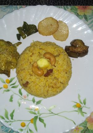 ভুনা খিচুড়ি (bhuna khichuri recipe in bengali) রেসিপির প্রধান ছবি