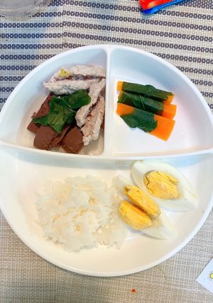 รูปของ ต้มเลือดหมู ตำลึง & ไข่ต้ม เบบี๋ blw
