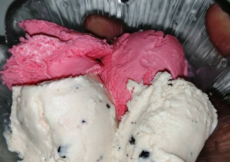 Strawberry and chocolate flakes ice cream