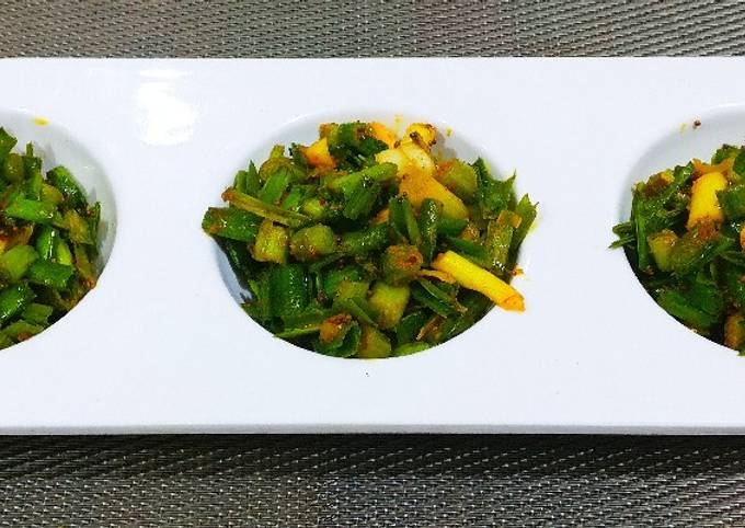 Green garlic leaves pickle Recipe by Chef Alka Singh Tomar