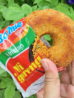 Foto resep Donat Indomie Goreng