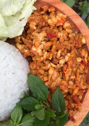 Foto resep Lalapan Tempe geprek -- sambel tomat
