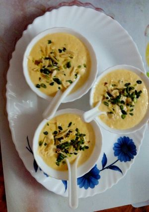 A picture of Rice kheer.