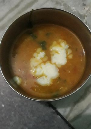 A picture of Daal makhni.