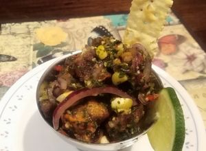 Una foto de Ceviche de Chicharrón
