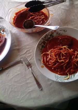 Paradicsomos marha, spagettivel recept fotója
