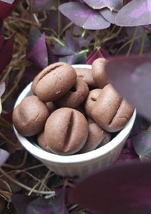 Hình của món Bánh quy hạt cà phê.