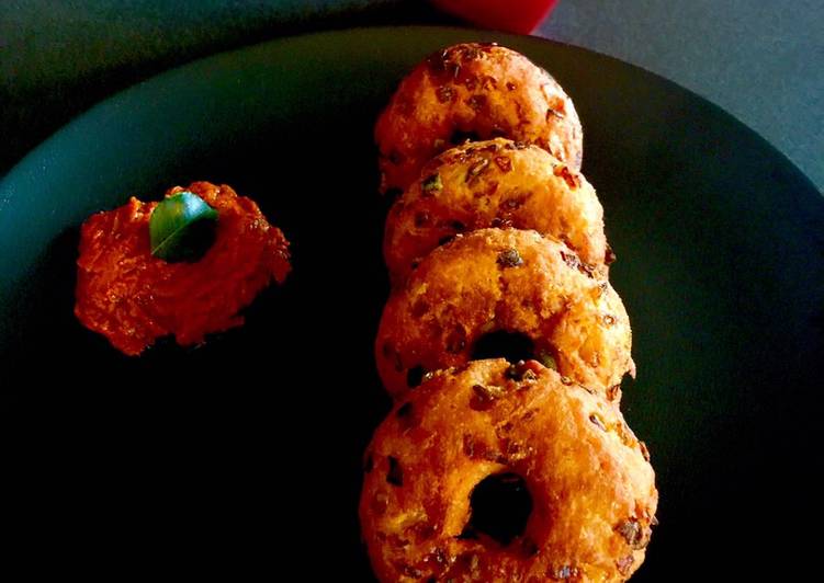 Steps to Make Award-winning Cheat Medu Vadas