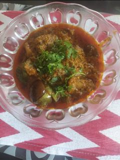 नागपूरी भरली वांगी (bharli vangi recipe in marathi) रेसिपी चे मुख्य फोटो