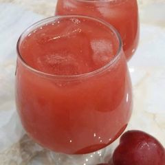 A picture of Plum Juice.