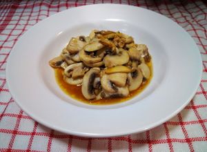 Foto resep Garlic-Ginger Soysauce Champignon