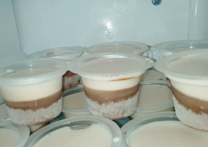 Puding Santan Lapis Susu Cokelat Milo