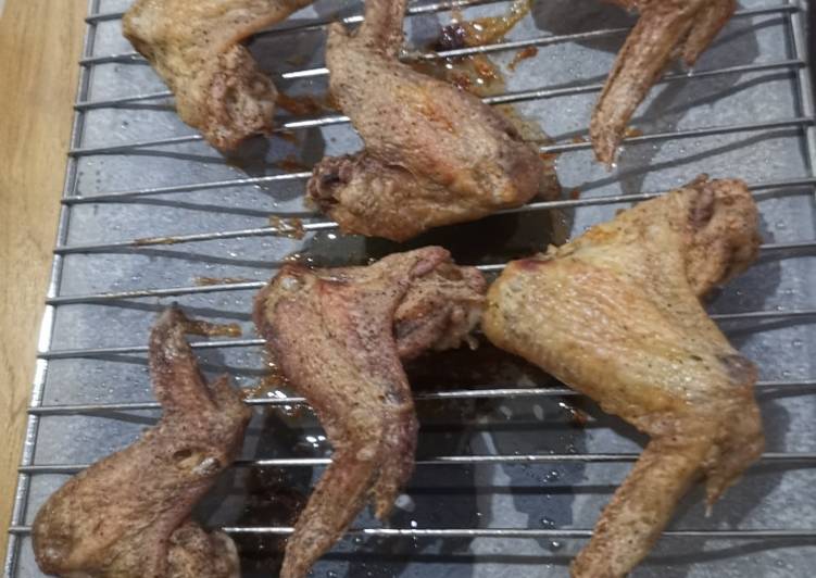 Resep Crispy oven baked chicken wings yang Bikin Ngiler
