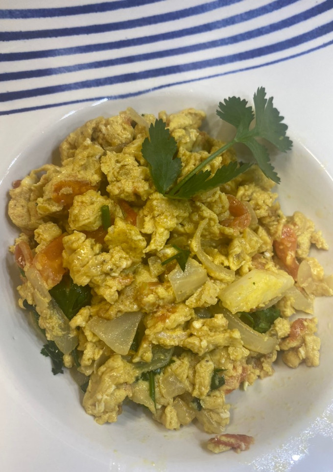 Una foto de Huevos revueltos estilo India