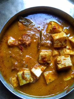 শাহী পনির কোর্মা (shahi paneer korma recipe in Bengali) রেসিপির প্রধান ছবি