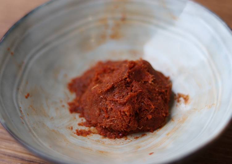 Steps to Prepare Super Quick Homemade Homemade Curry Paste