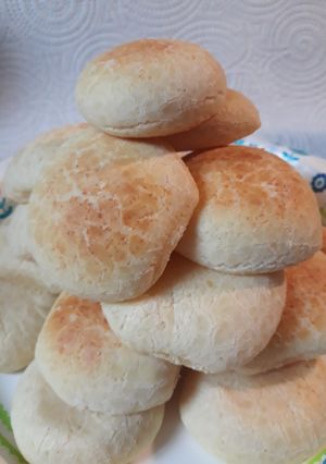 A picture of Cheesy Tapioca Bread.