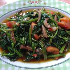 A picture of Tumis Kangkung Teri.