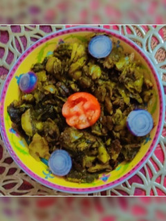 अरबी के पत्ते की सब्जी (arbi ke patte ki sabzi recipe in Hindi) रेसिपी मुख्य फोटो