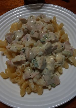 Una foto de Fideos con salsa de champiñones