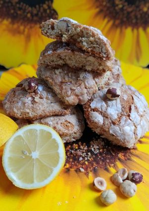 Φωτογραφία της συνταγής Μπισκότα 🍪 μαλακά με λεμόνι 🍋 και φουντούκια ολόκληρα