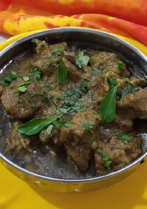 A picture of Bhuna Gosht.