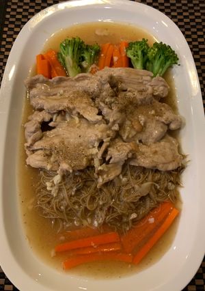 รูปของ ราดหน้าหมูหมัก
