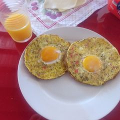 A picture of Thomunist eggs.