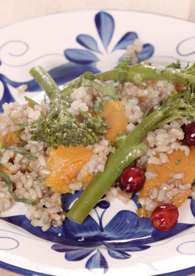 Una foto de Ensalada de arroz integral | Quick Quinoa & Rice Cooker - Lékué