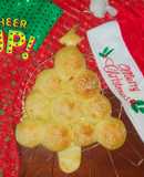 Easy Cheesy Christmas buns