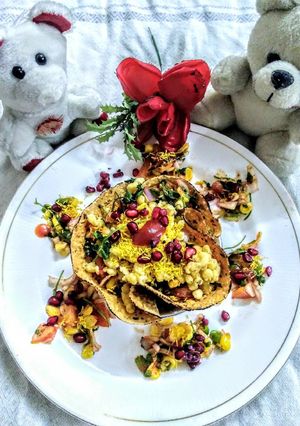 A picture of Instant papad katori chaat.
